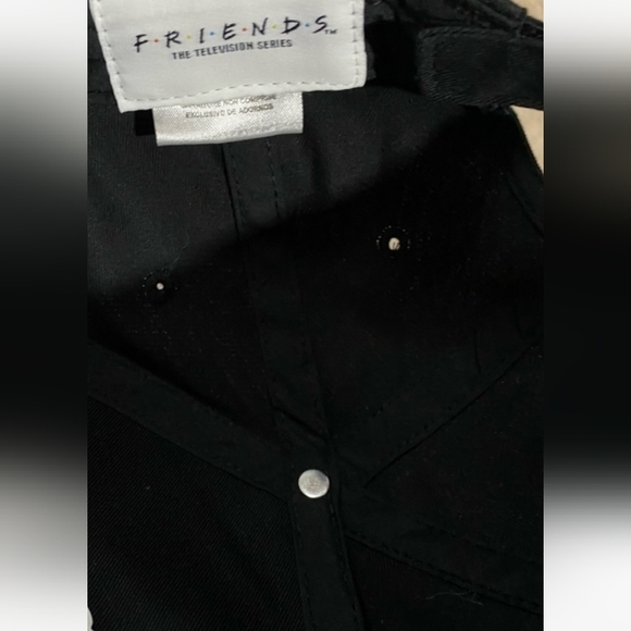Friends Baseball Cap - Picture 5 of 5